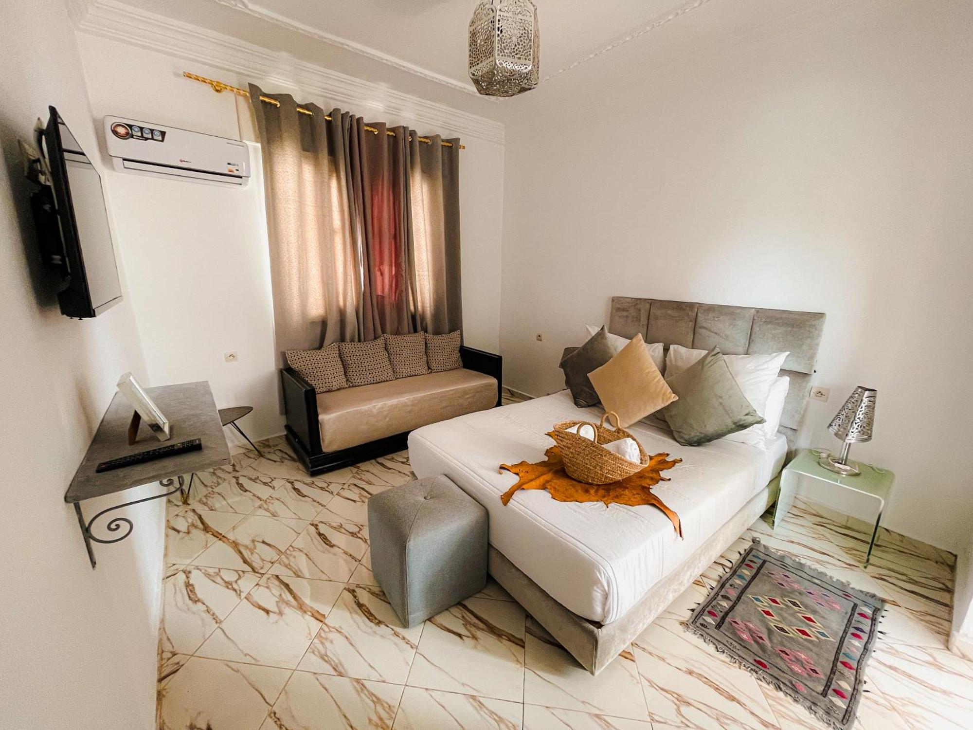Hotel Princesse Ilham Šafšawán Exteriér fotografie